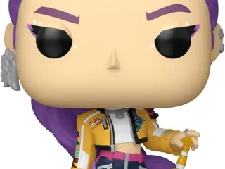 Rumi Kpop Demon Hunters Bobblehead look