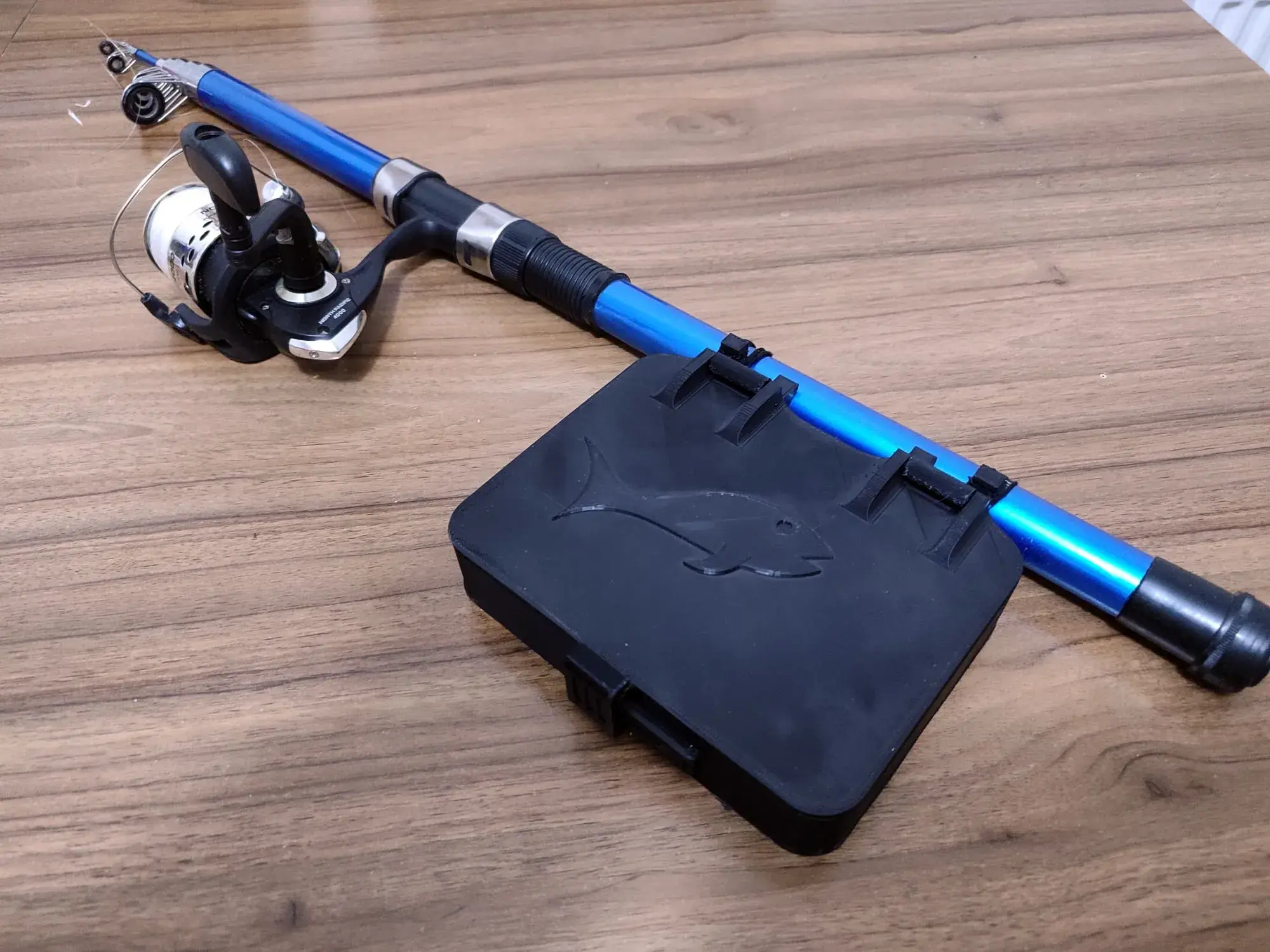 Fishing Tackle Box (Can be attached to the Fishing Rod)
