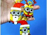 Minions Keychain / Magnets -Christmas cute version-3