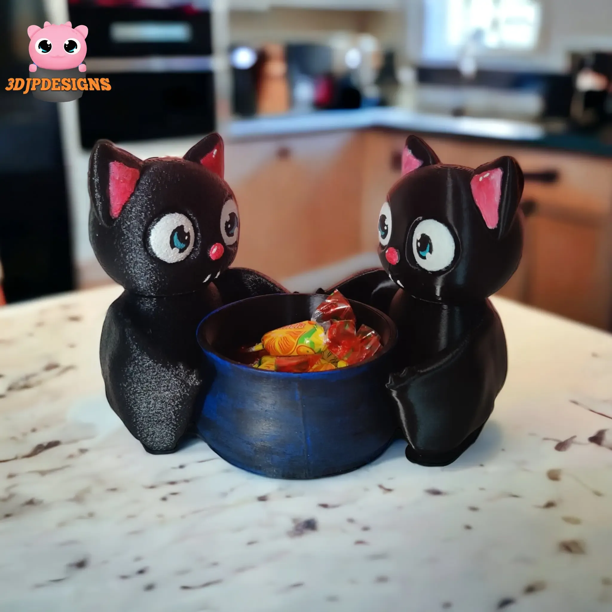 CUTE HALLOWEEN BAT CANDY CONTAINER ( NO SUPPORT )