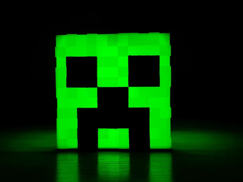 Minecraft Creeper Lamp