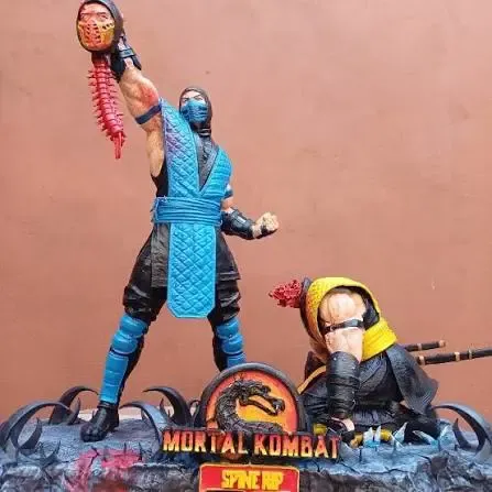 Mortal Kombat old school fatality - sub zero, scorpion 