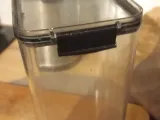 Container lid lock replacement-0