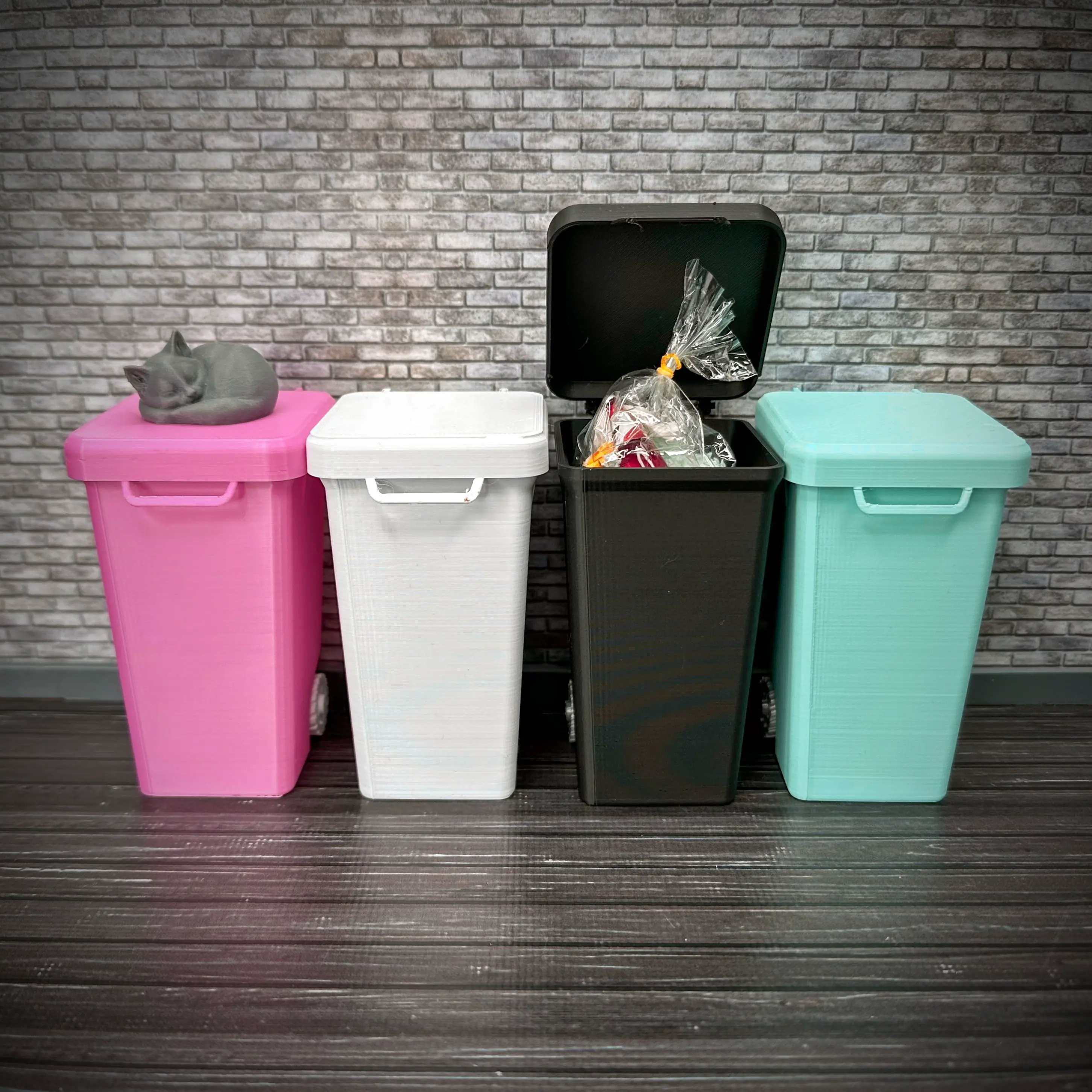 1:12 Scale Miniature Street Trash Bin