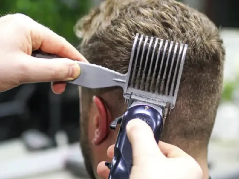 Pettine per sfumatura capelli