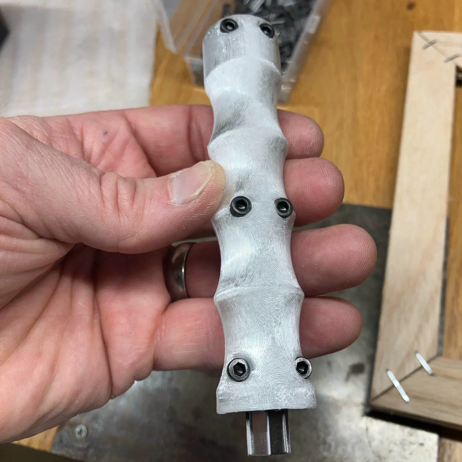 Hand Held Manual V-Nailer