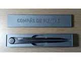 Box for a wing divider.-1