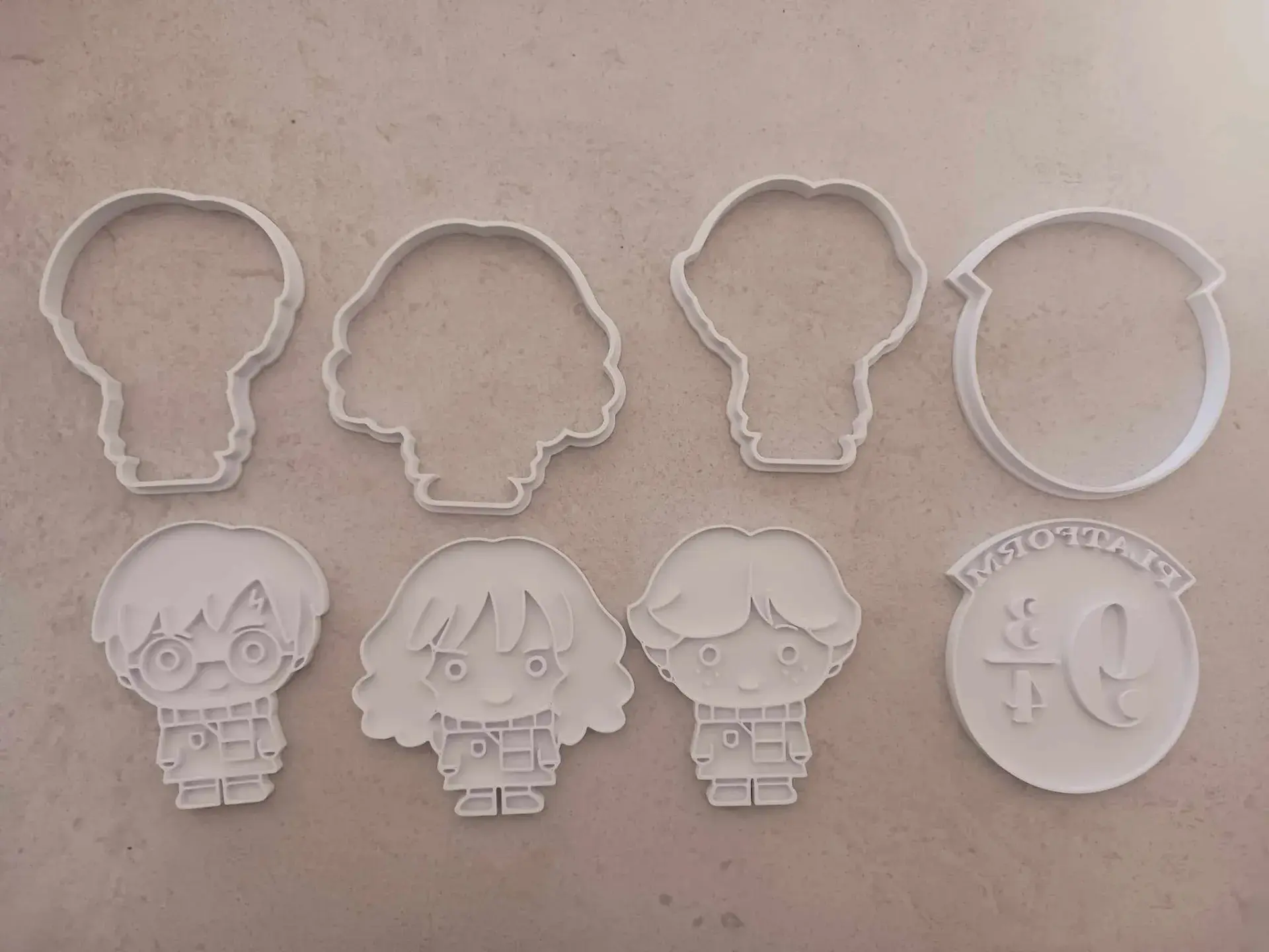 Harry Potter cookie cutter