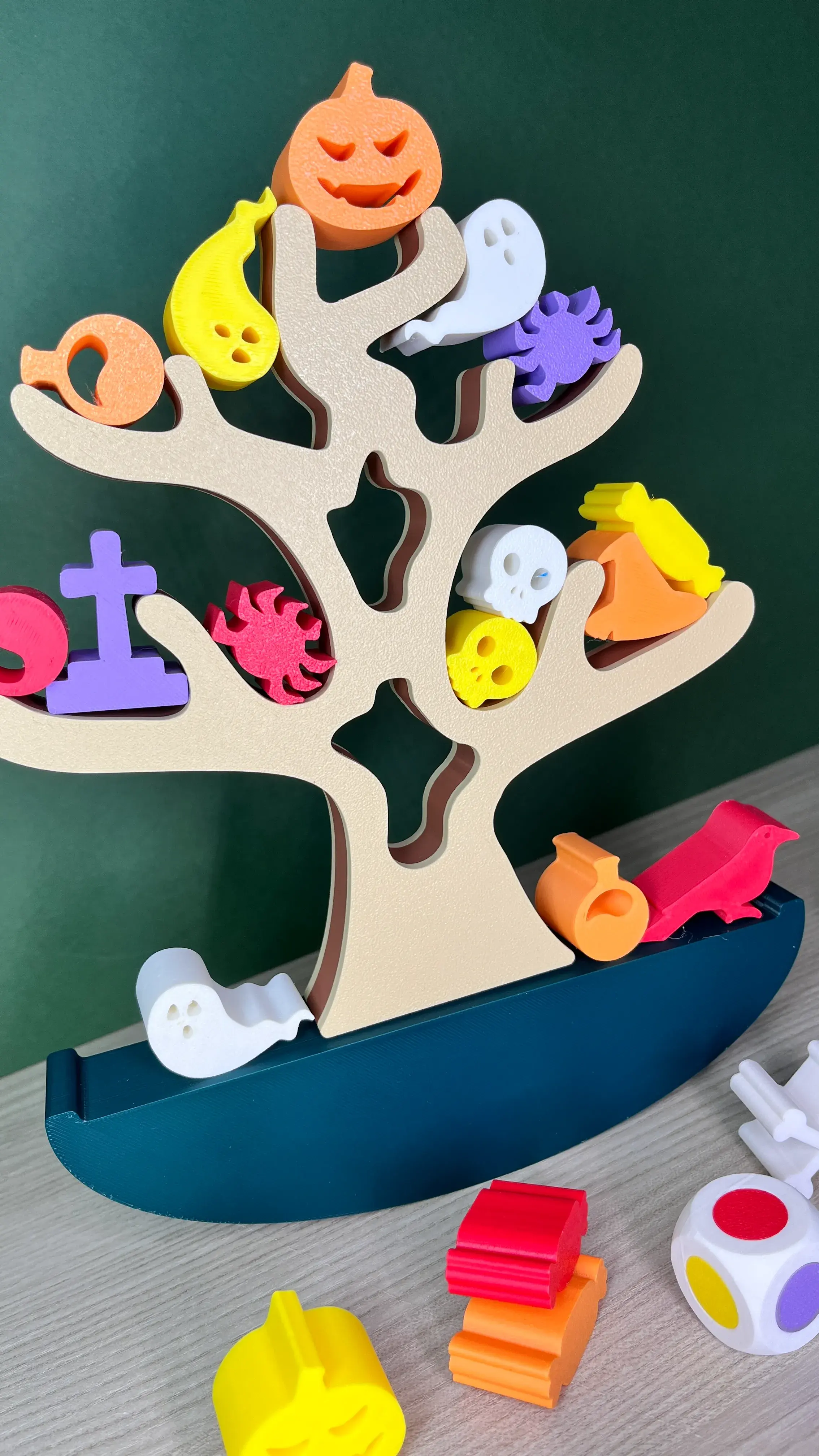 Spooky Balance Game, 4 levels ✨🎃 Family Halloween Toy