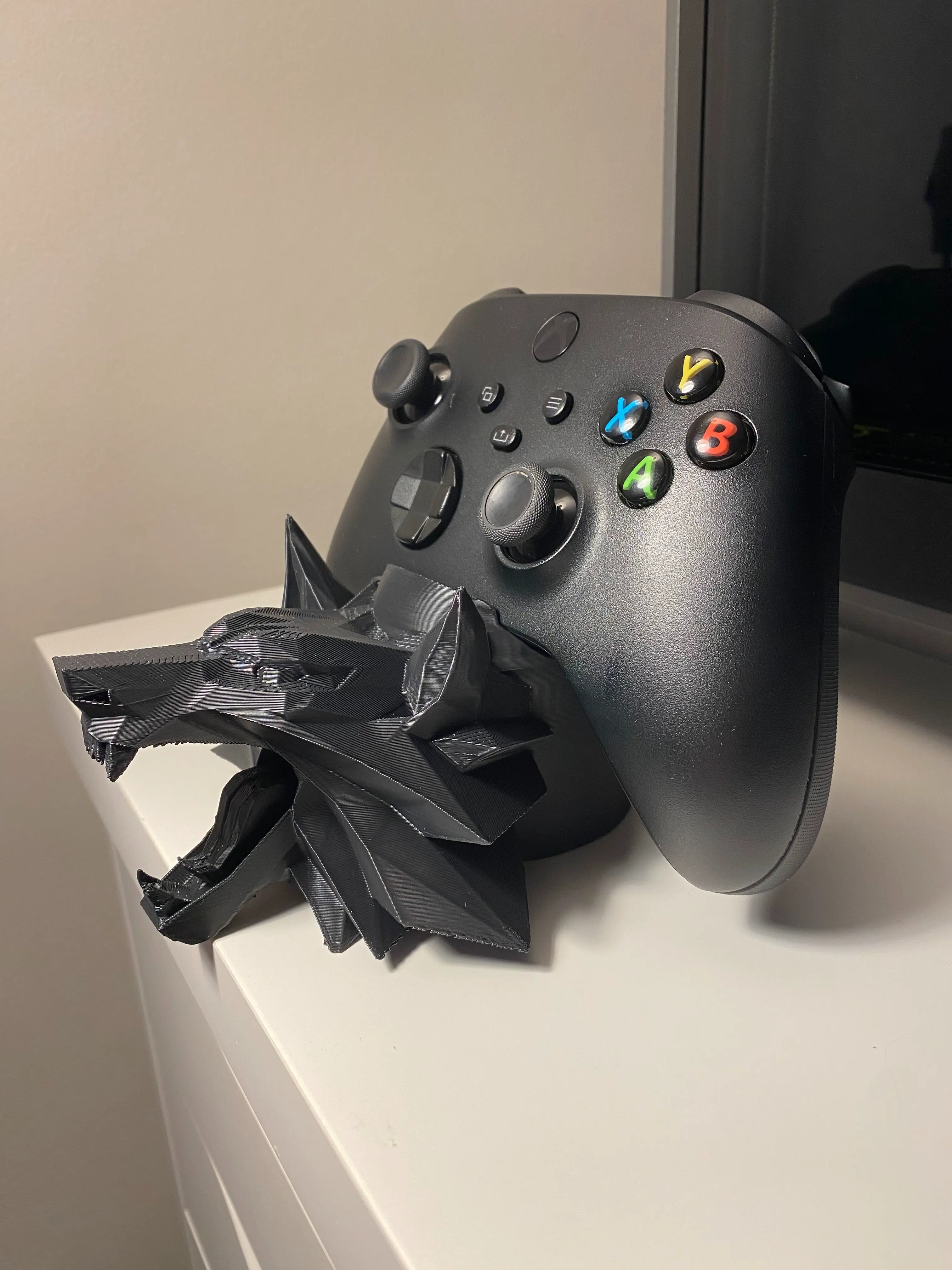 The Witcher wolf controller holder