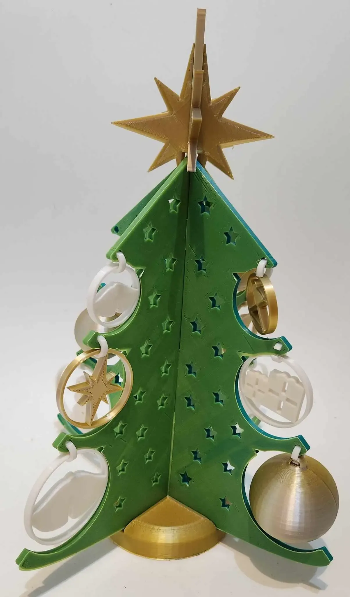 Christmas Tree Centerpiece display