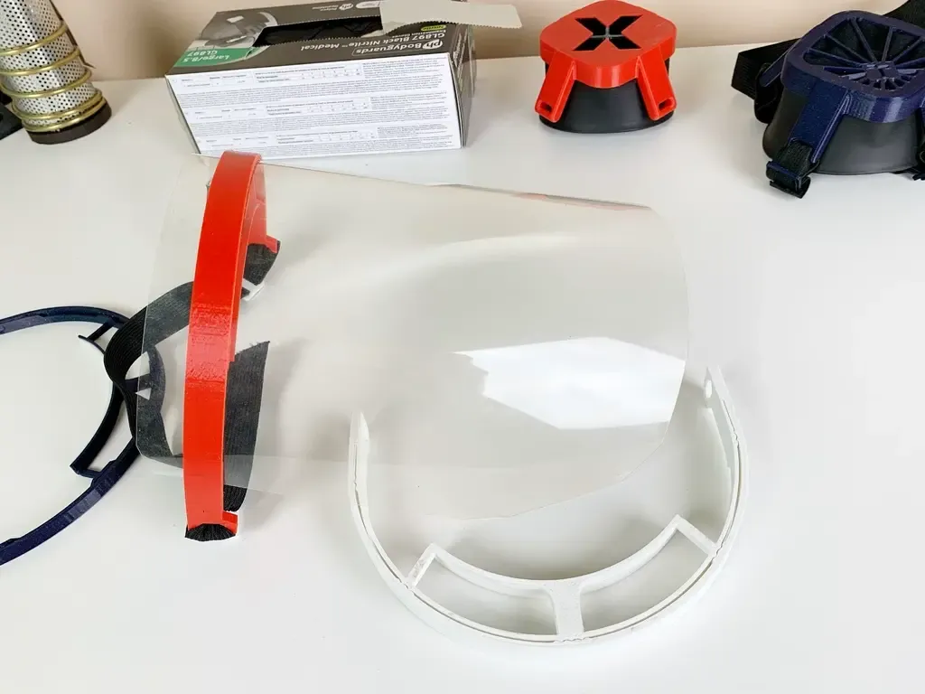 Covid-19 Face shield - simple to print