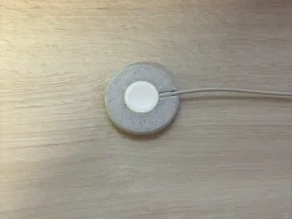 Simple Apple Watch Dock