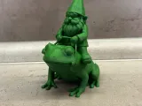 Gnome / Dwarf with Frog-5