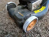 McCulloch driving wheel-0