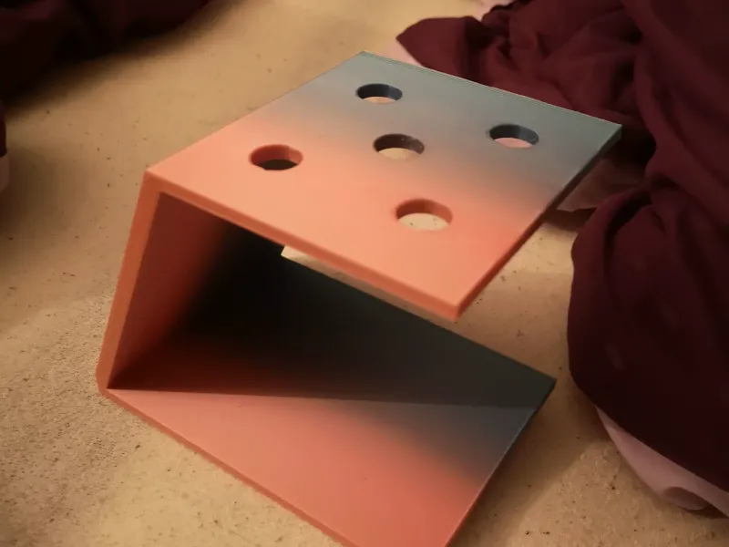Hairdresser scissors holder