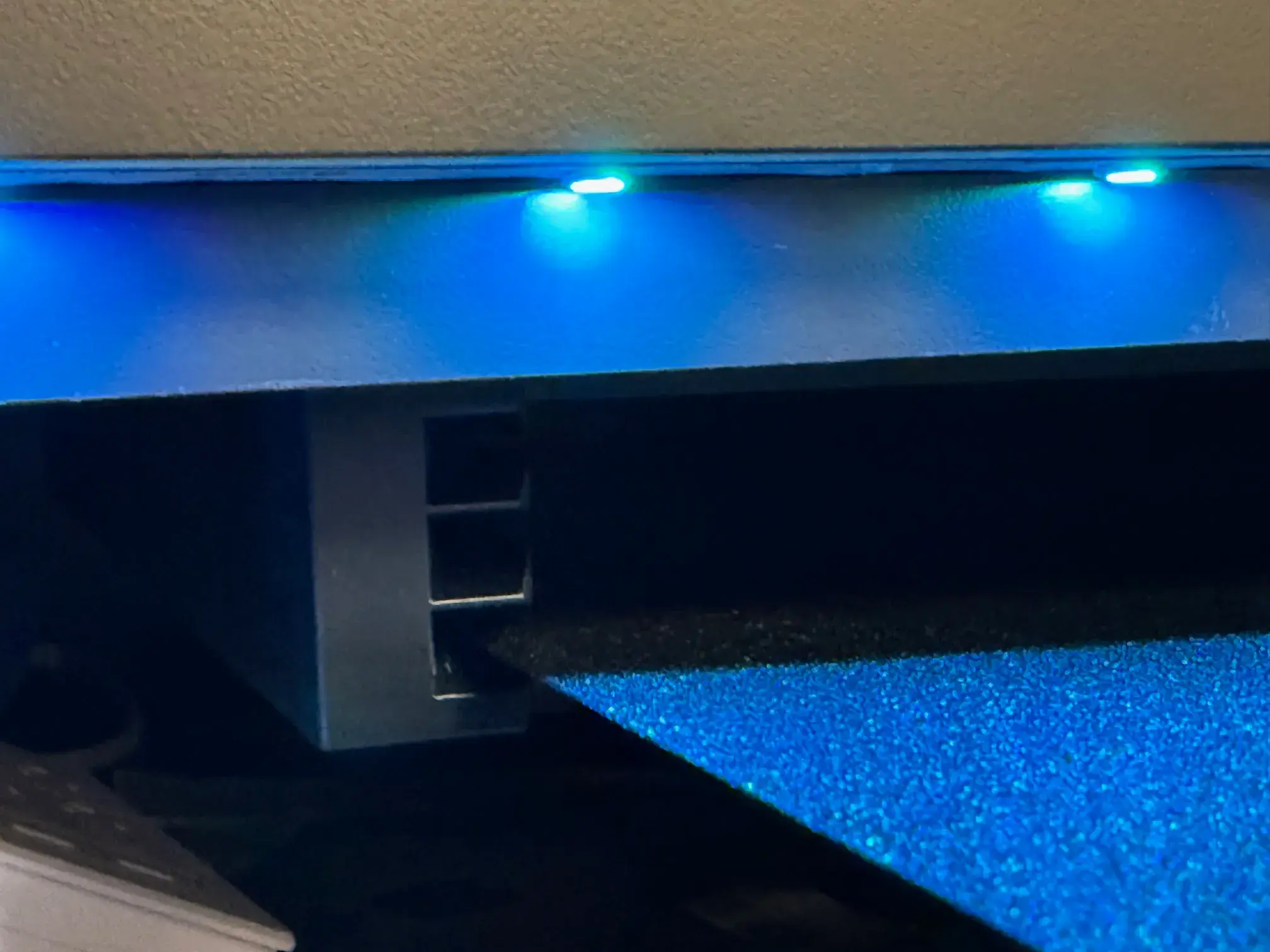 K2 Plus Under Table Plate Holder