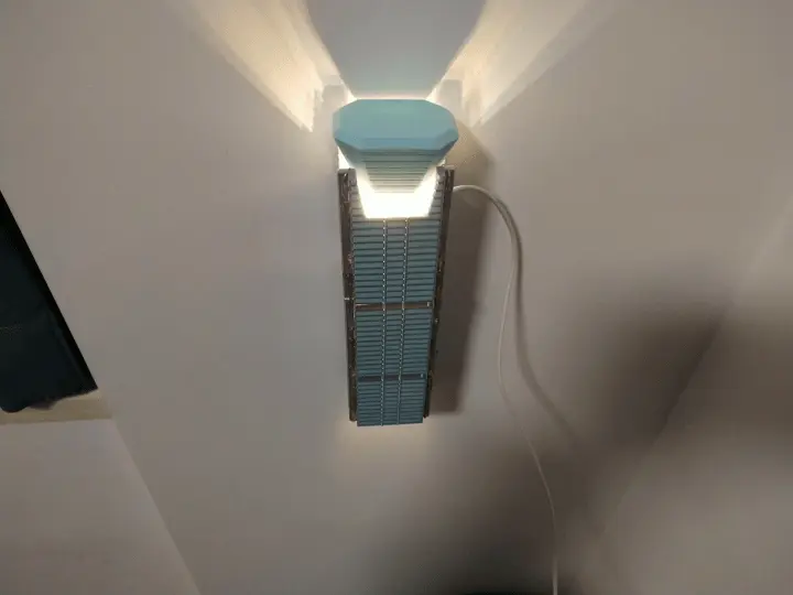 The night light of the diamond roof