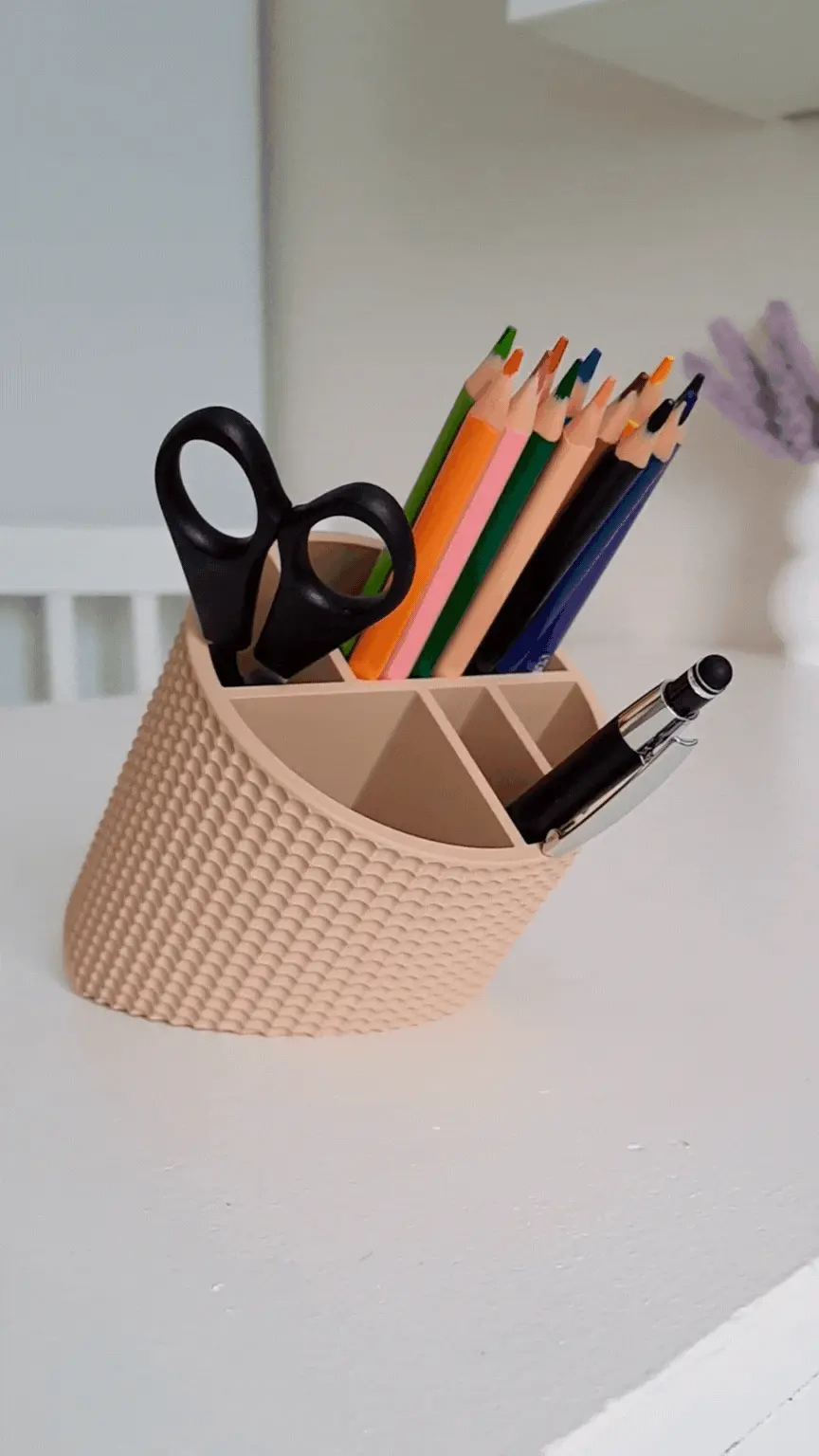 Angled Pen Holder as Retro-Style Organizer
