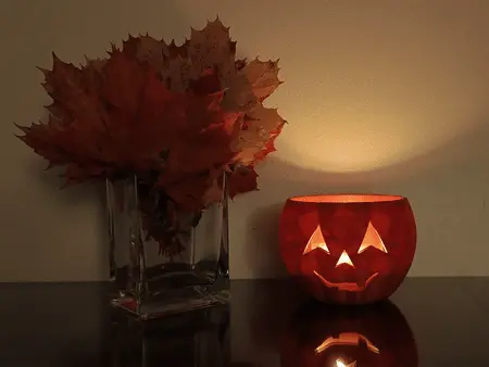 Halloween pumpkin lamp