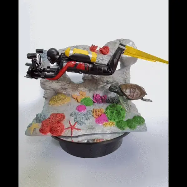 AQUARIUM DIVER DIORAMA