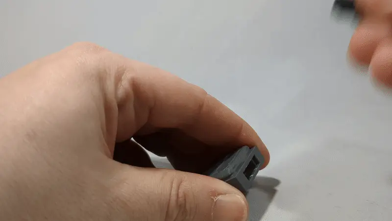 OpenLOCK clip - tilesystem connector