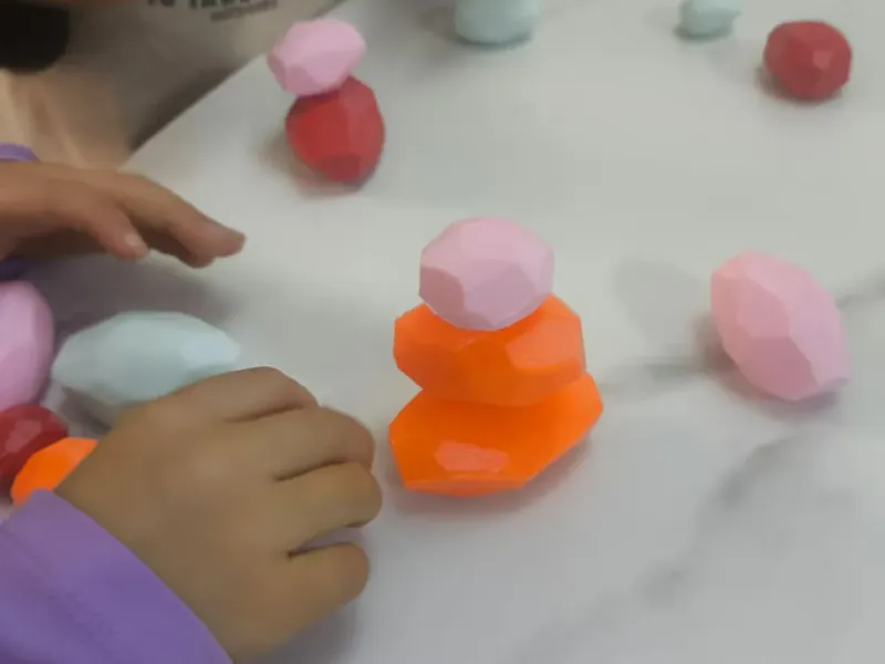 Juguetes para niños - Piedra de equilibrio