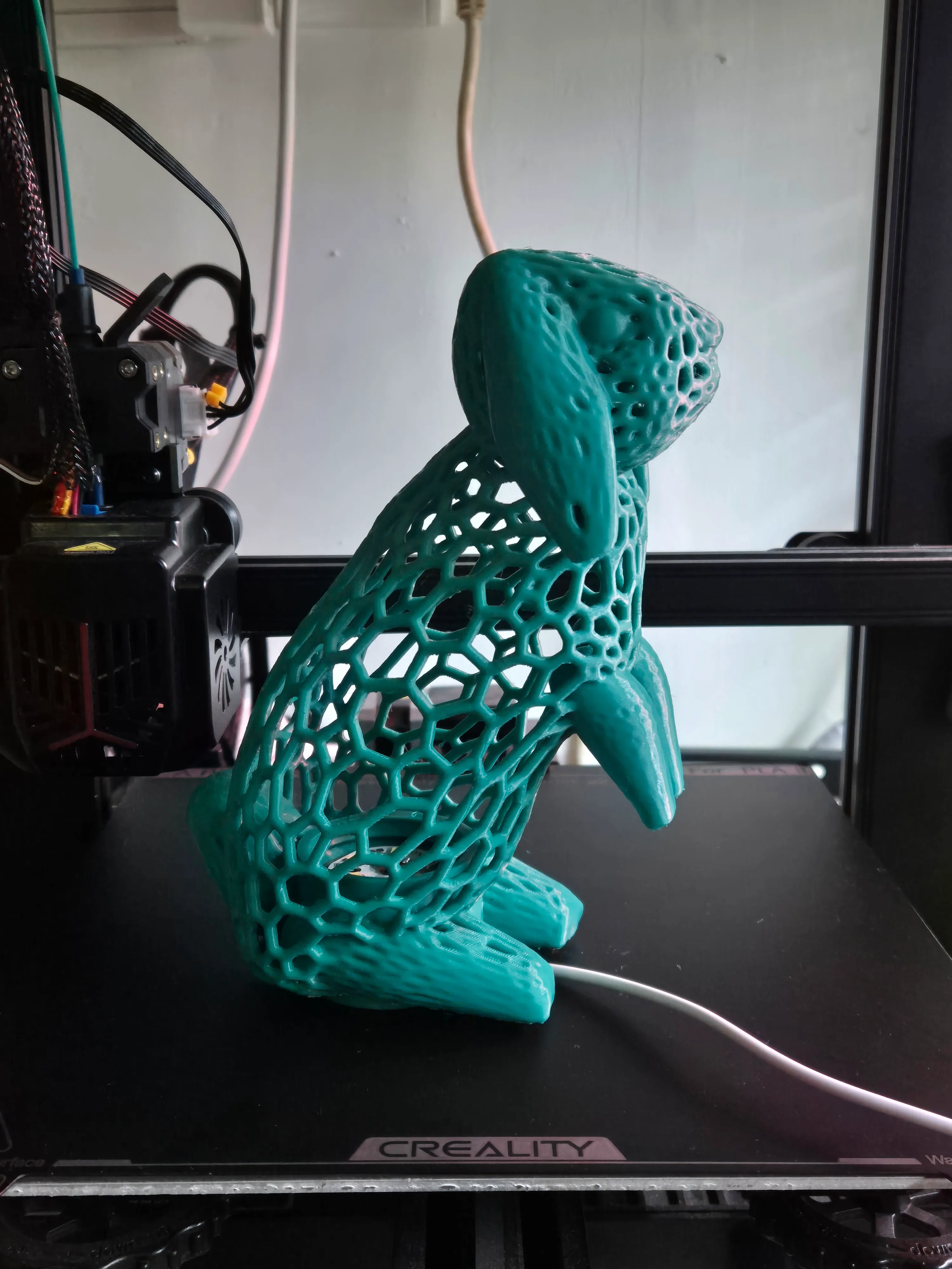 Lampe lapin Voronoi / Voronoi rabbit lamp