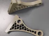 Filament spool rack / shelf wall-3