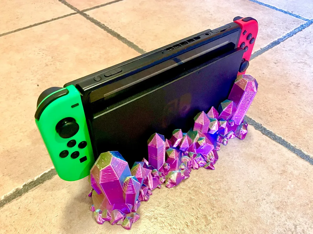 Nintendo Switch için kristal tutucu