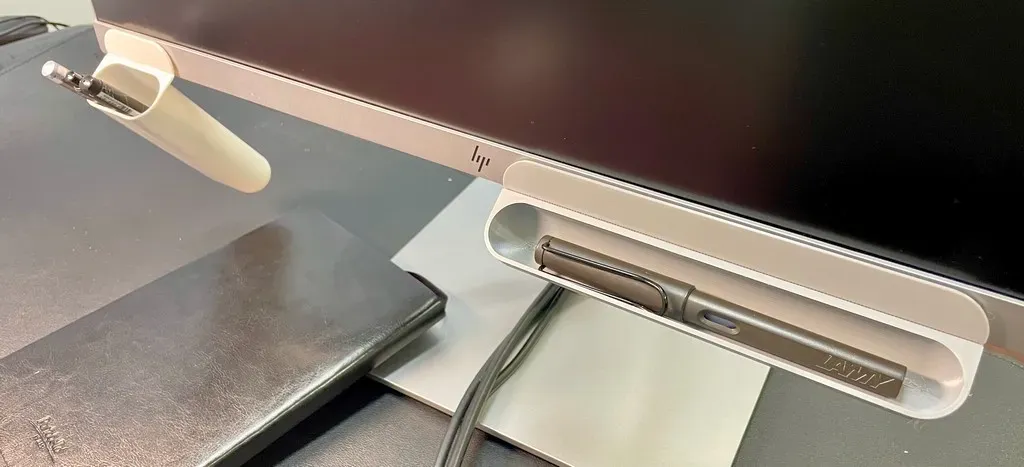 pen organizer
