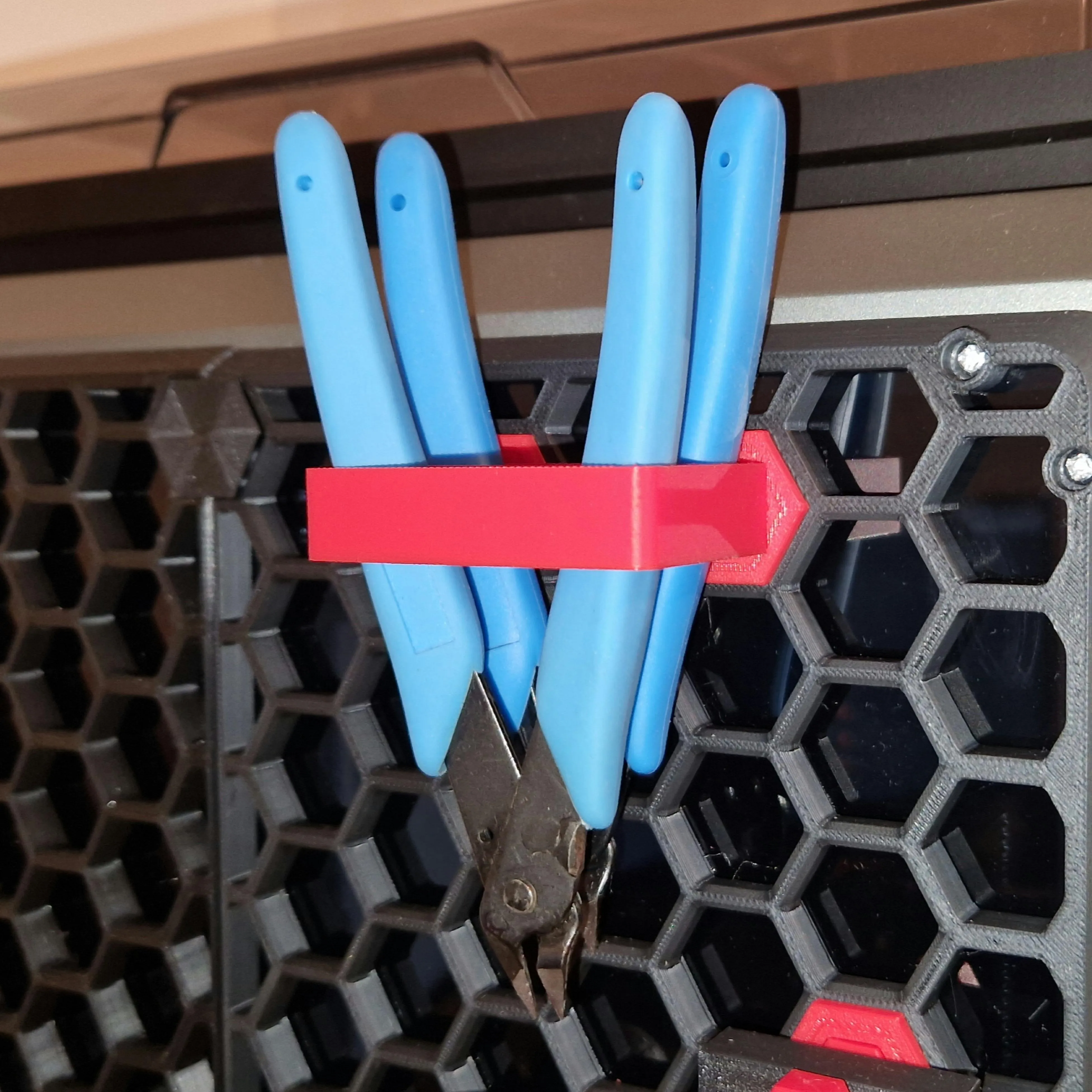 HSW Pliers / Cutter Holder