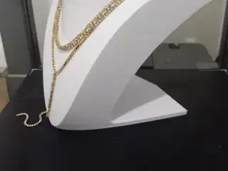 NECKLACE DISPLAY