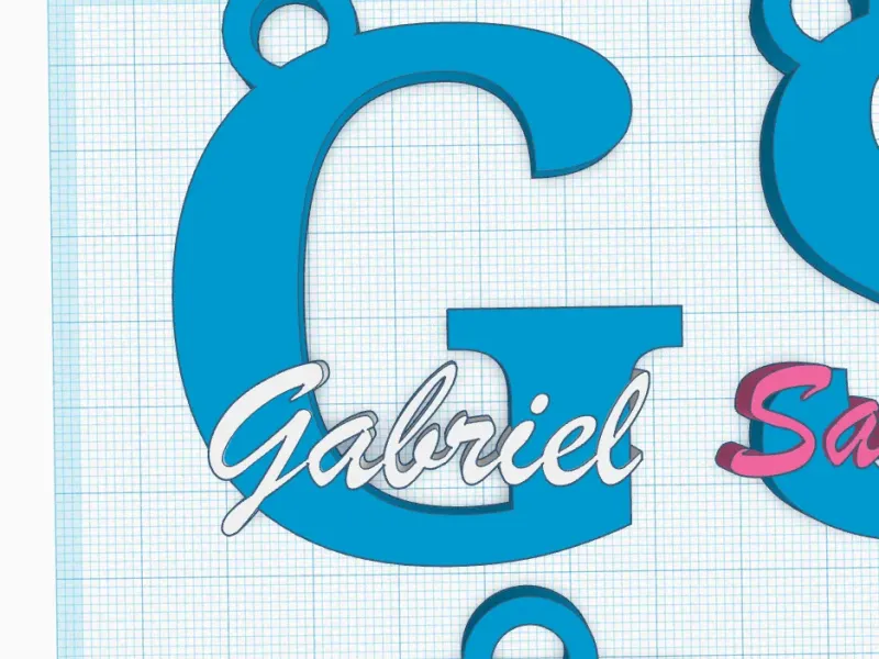 portachiavi con iniziale e nome Gabriel