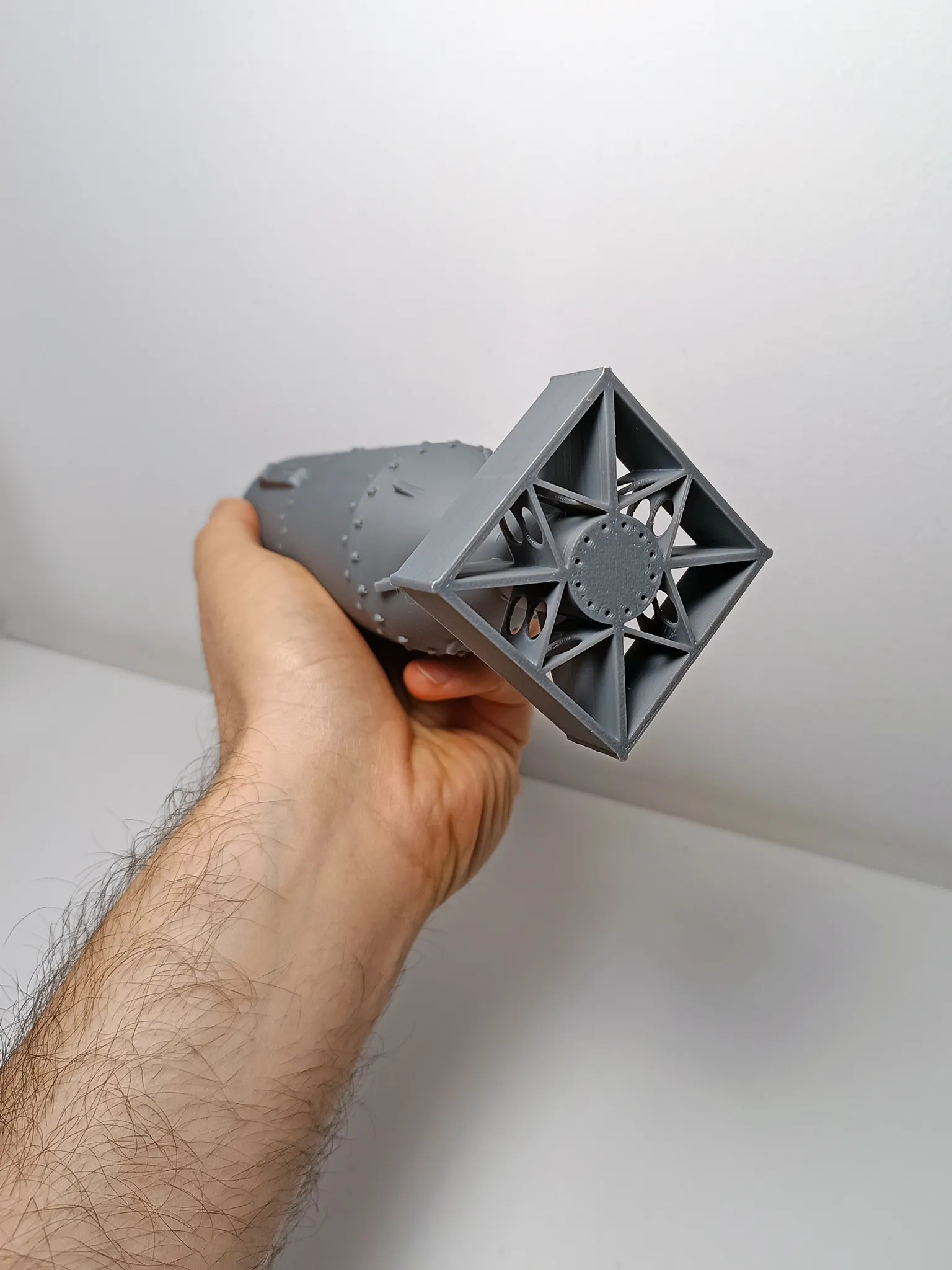 Travel Bomb w/2 sections
