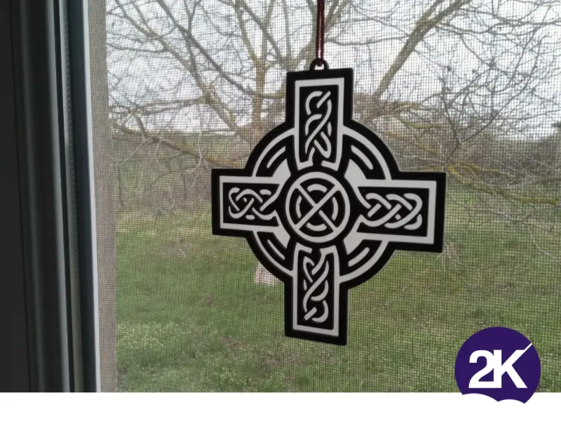 Décoration de fenêtre en croix celtique, facile à imprimer