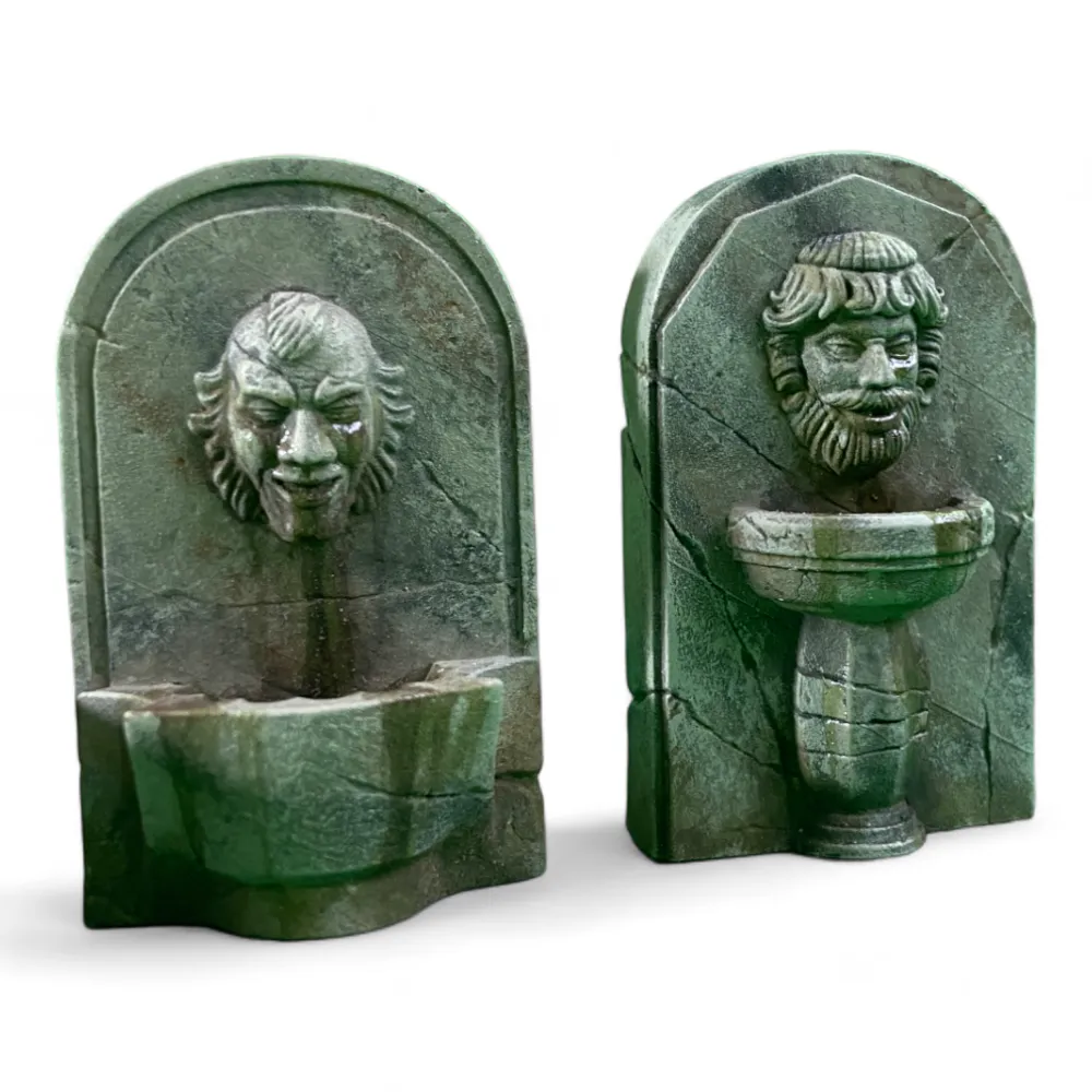 Antique fountains