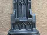 Gothic Throne Phone Stand-6