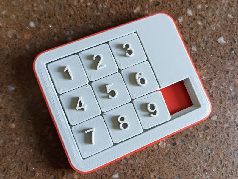 giocattolo antistress puzzle 9 pezzi scorrevoli stampa in un unico pezzo