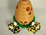 Valentine's Bee - hive-1