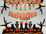 Halloween Chess-1
