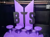 Porta Funko BTS – Soporte Coleccionable en 3D-2