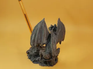 Dragon Pen Holder