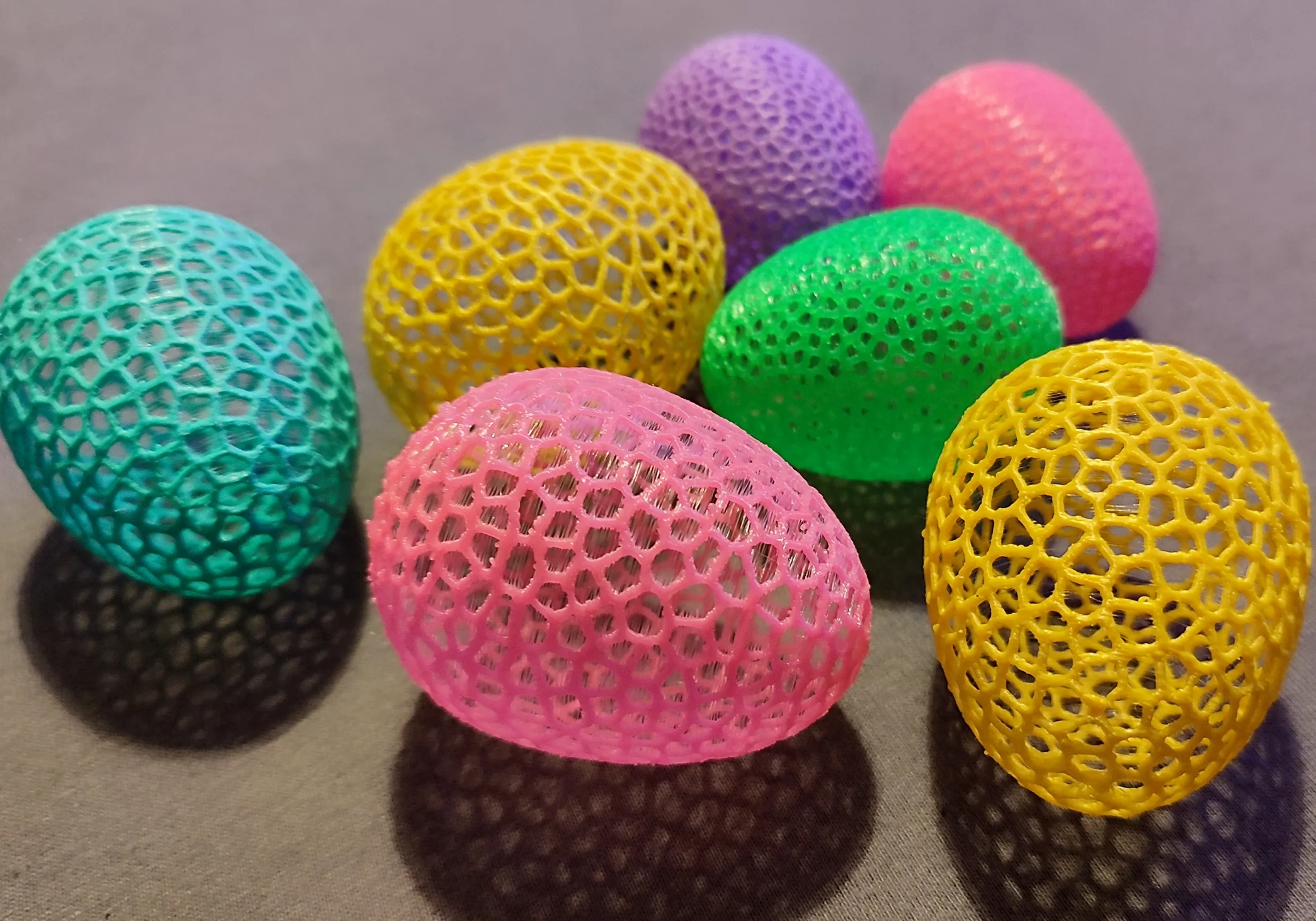 Easter egg Voronoi