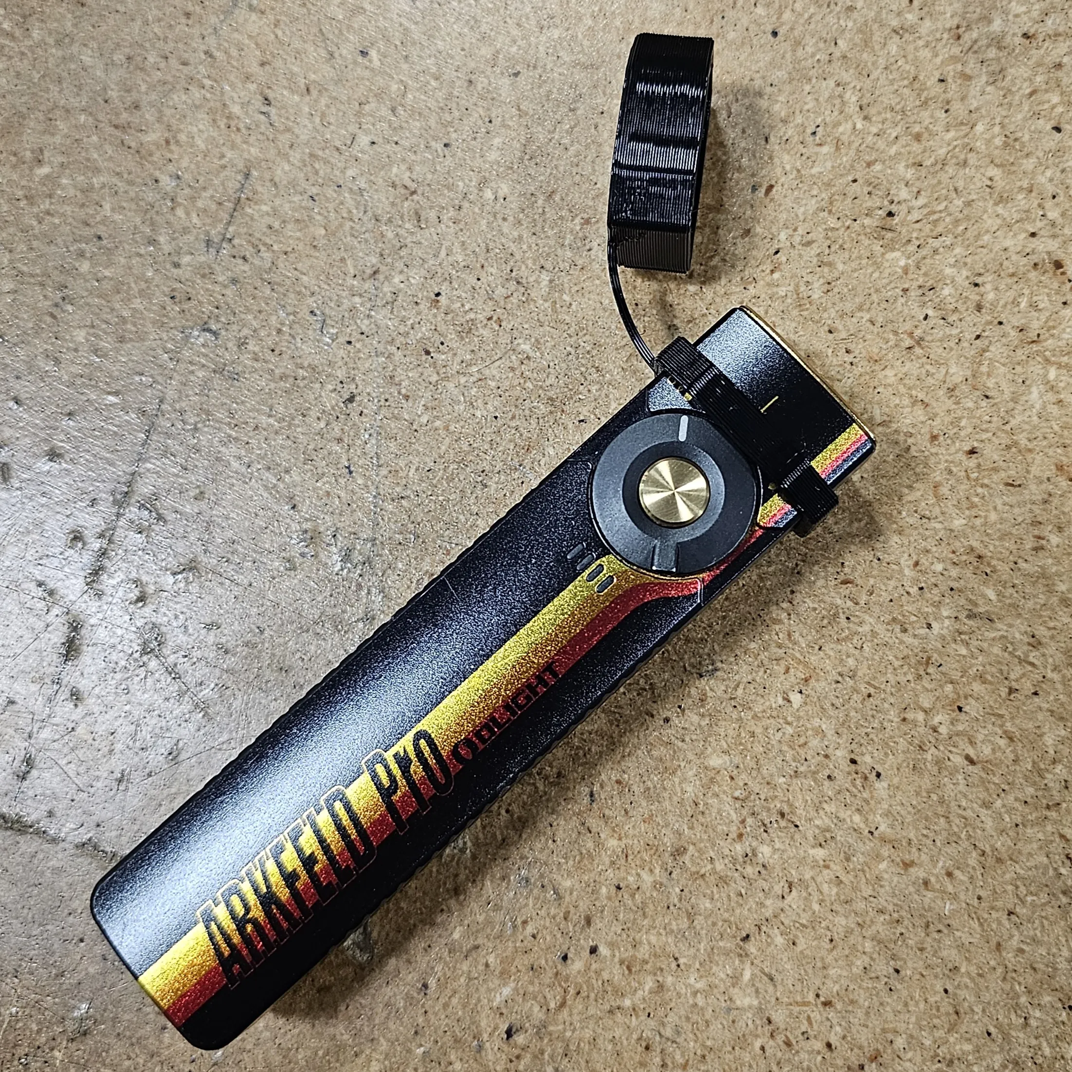 Olight Arkfeld Pro Cap