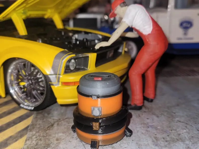 1/24 Aspirateur style Shop vac / Shop vac style vacuum clean