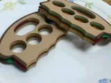 Knuckle sandwich-2