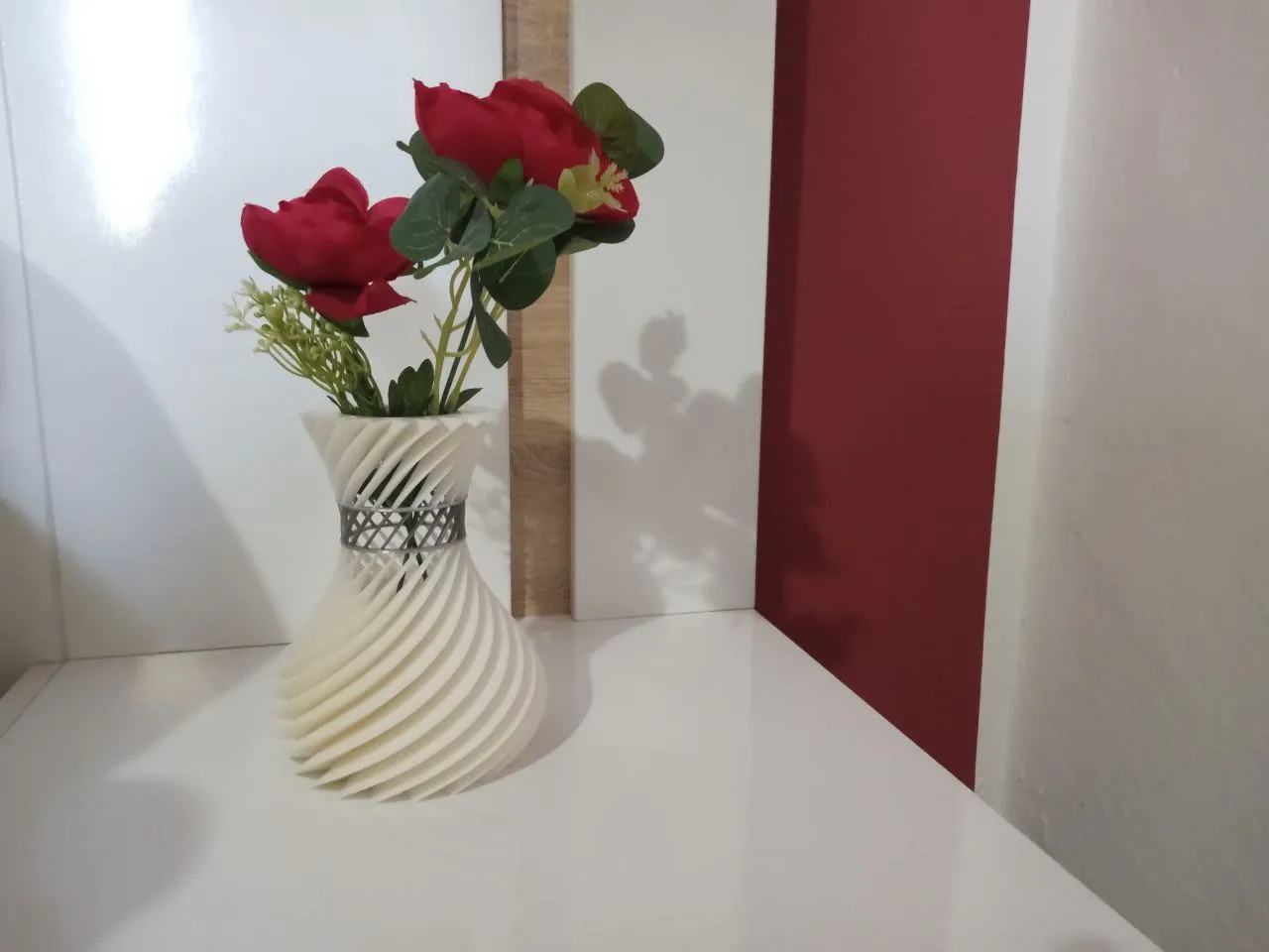 Angelus Vase, 2 sizes included, scalable