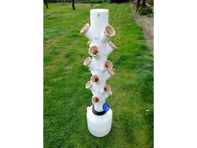 Giardino idroponico modulare a torre