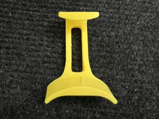 Headphone mount